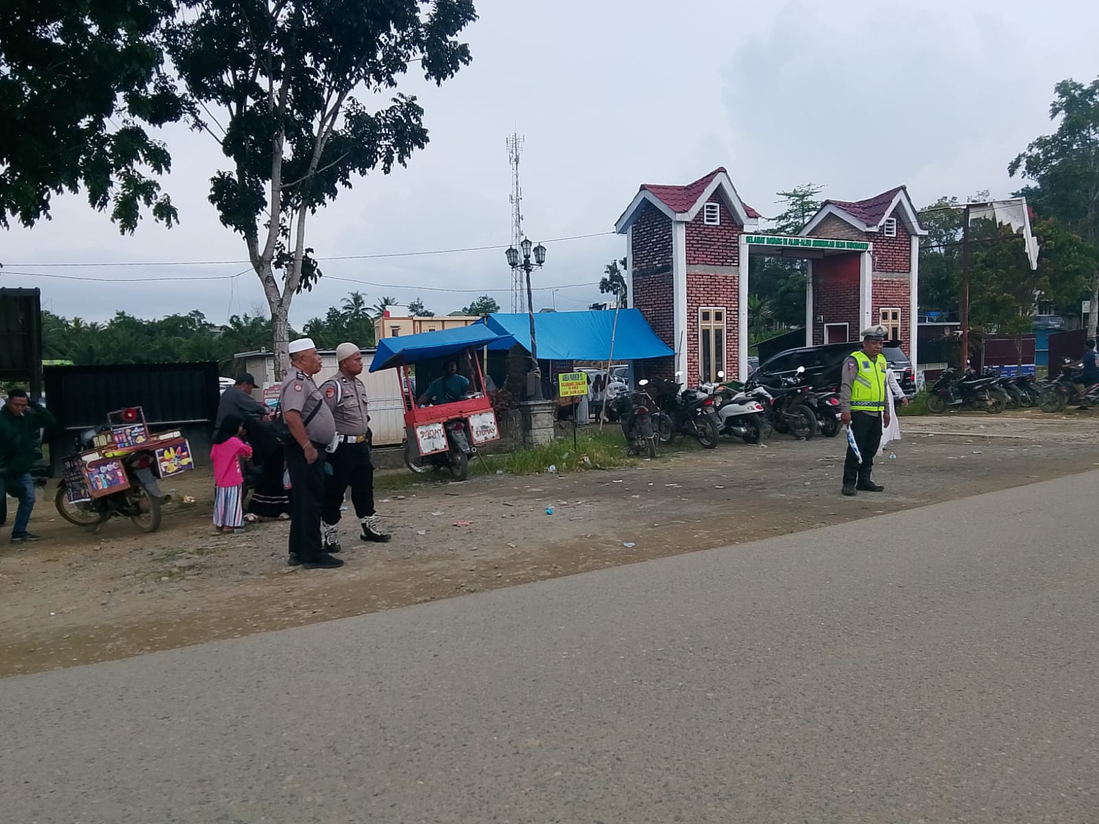 Antusias Membludak, 85 Mobil iringi Keberangkatan jama’ah haji Sinunukan — Cordoba travel iringi jama’ah Calhaj .