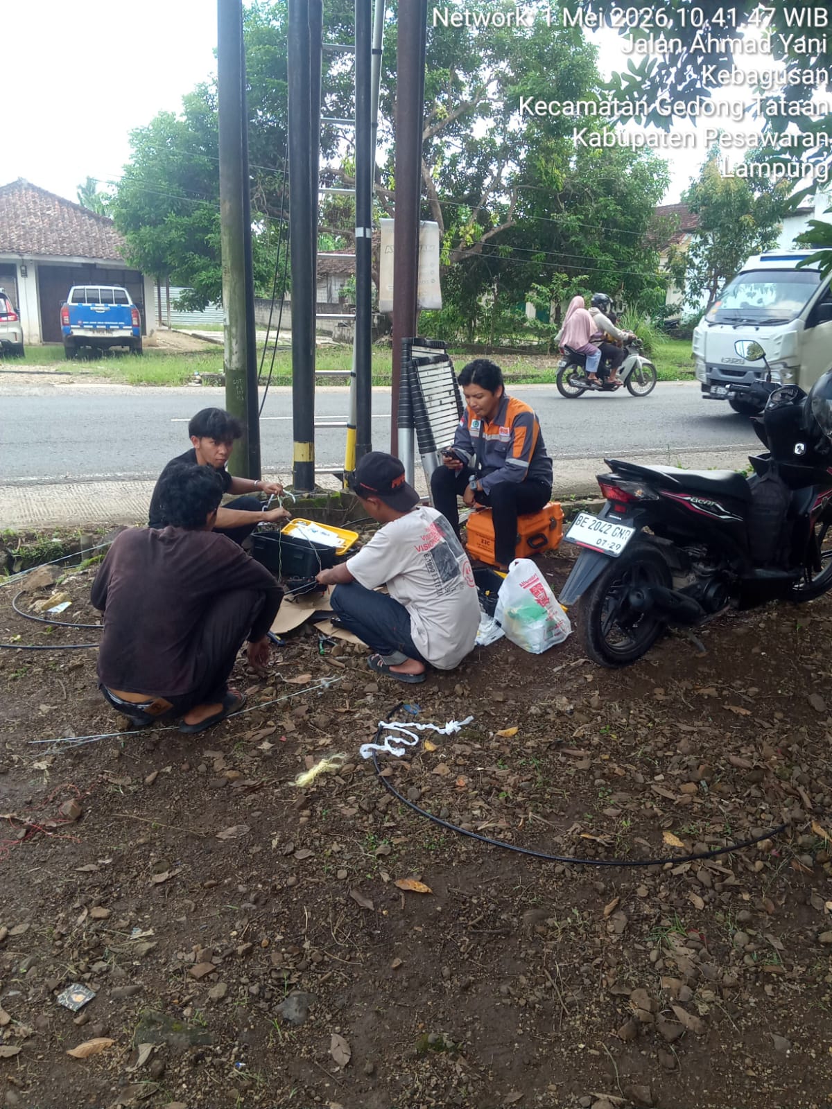 Tiang WiFi Tanpa Izin di Pekarangan Warga, Pemilik Tanah Minta Aparat Bertindak.