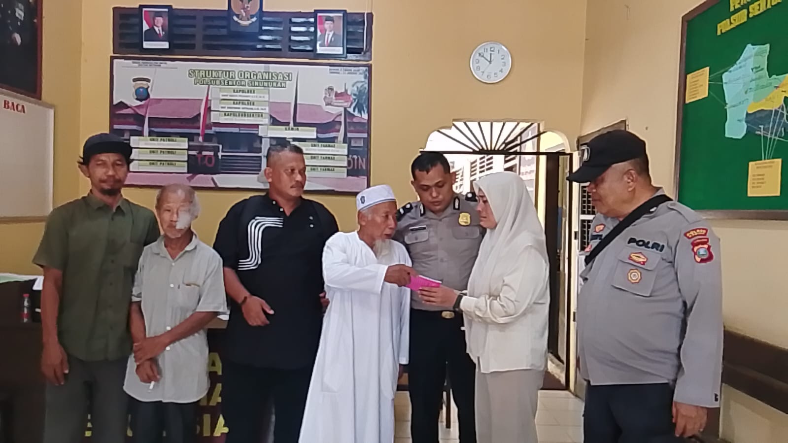 Mediasi Keluarga Berakhir Damai, Kapolsek Batahan Apresiasi Penyelesaian Secara Kekeluargaan.