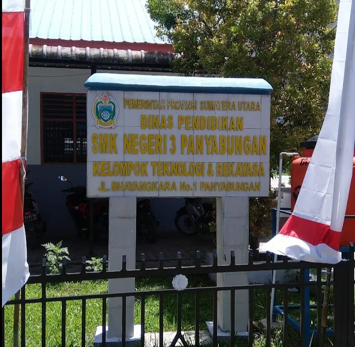 Kepala SPPG Panyabungan Penggorengan Minta Maaf, Akui Adanya Ulat pada MBG di SMKN 3 Panyabungan.