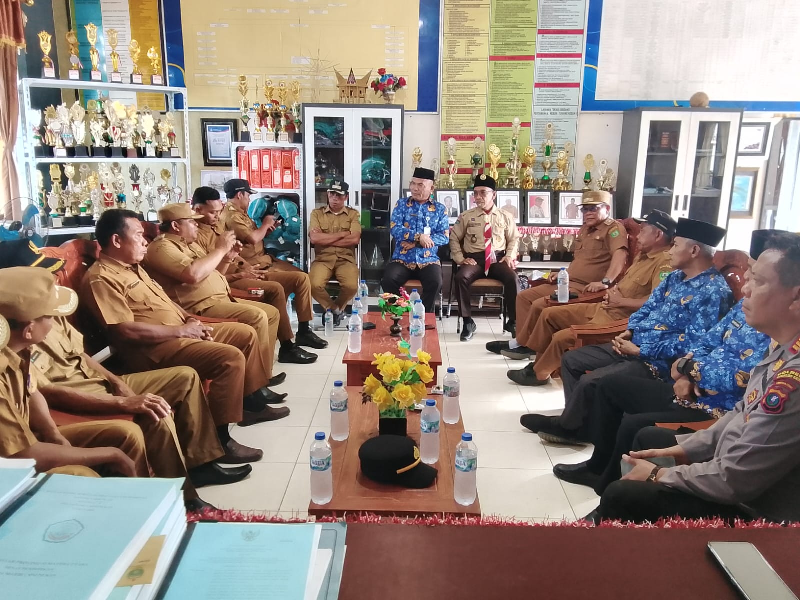 Peringati Hari Lahir Pancasila ke-81, Kepala SMA Negeri 1 Sinunukan Ajak Generasi Muda Amalkan Nilai-Nilai Pancasila.