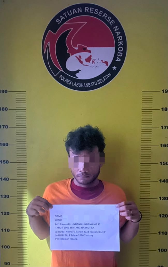 Polres Labuhanbatu Selatan Berhasil Ungkap Kasus Peredaran Narkotika, Seorang Pria Diamankan dengan Barang Bukti Sabu 8,20 Gram.