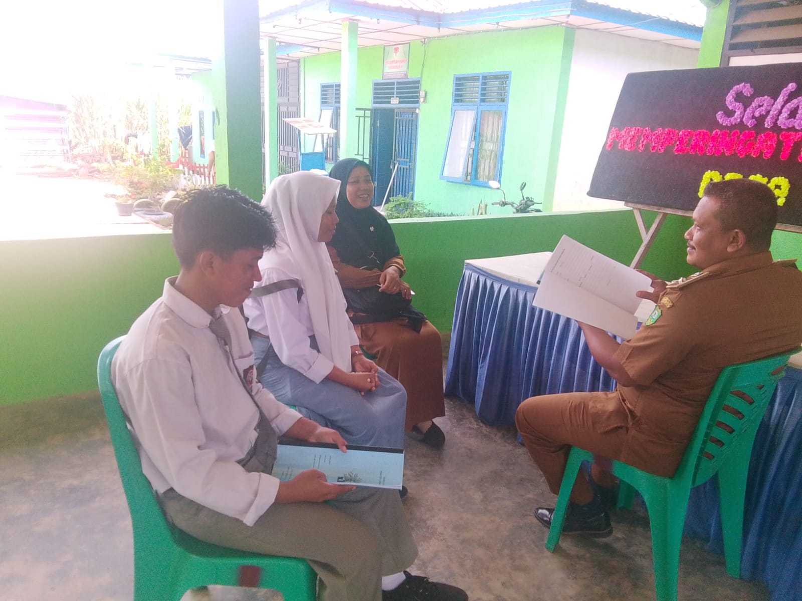 Pelatihan Kerja Lapangan SMK Muhammadiyah titip titipkan 2 siswa di Desa Sinunukan III.
