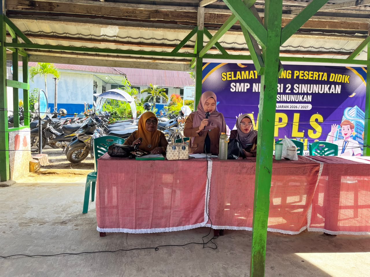 355 Siswa Baru Ikuti MPLS di SMP Negeri 2 dan SMA Negeri 1 Sinunukan, Sekolah Tekankan Adaptasi, Disiplin, dan Lingkungan Belajar yang Aman.