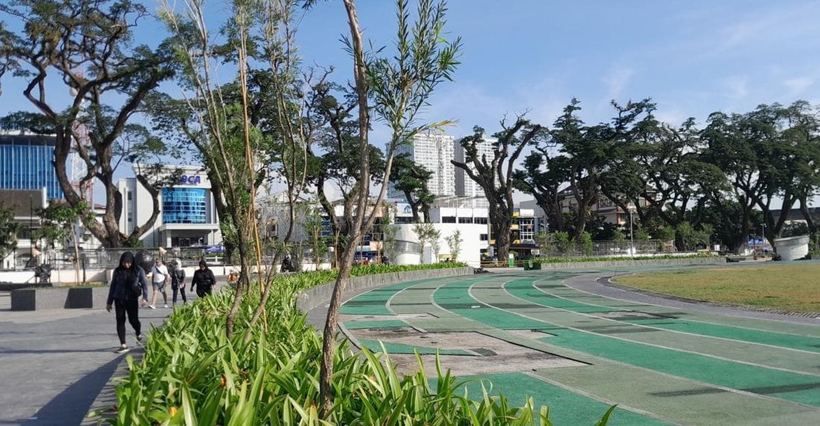 Revitalisasi Lapangan Merdeka Tak Kunjung Rampung, Kadis Perkim John Esther Lase: No Komen.