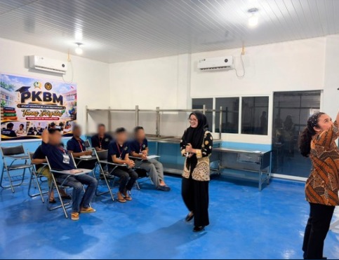 Upaya Peningkatan Kualitas Pendidikan Rutan Kelas IIB Tanjung Pura Laksanakan Program Pendidikan Kesetaraan PKBM Paket C Setara SMA bagi Warga Binaan.